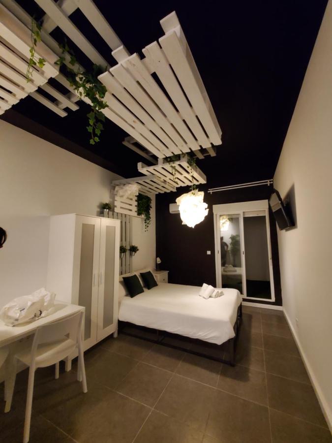 Small And Cozy Rooms - G Валенсия Экстерьер фото