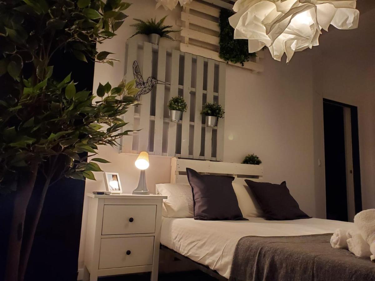 Small And Cozy Rooms - G Валенсия Экстерьер фото